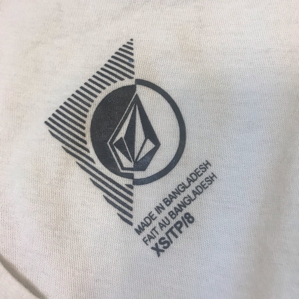 Volcom Tank Size XS - Picture 3 of 3